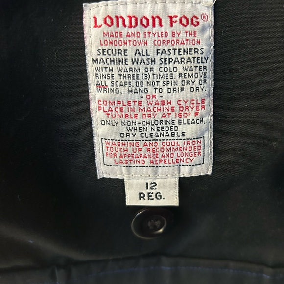 Double-breasted trench coat with zippered Thinsulate lining - Picture 4 of 7